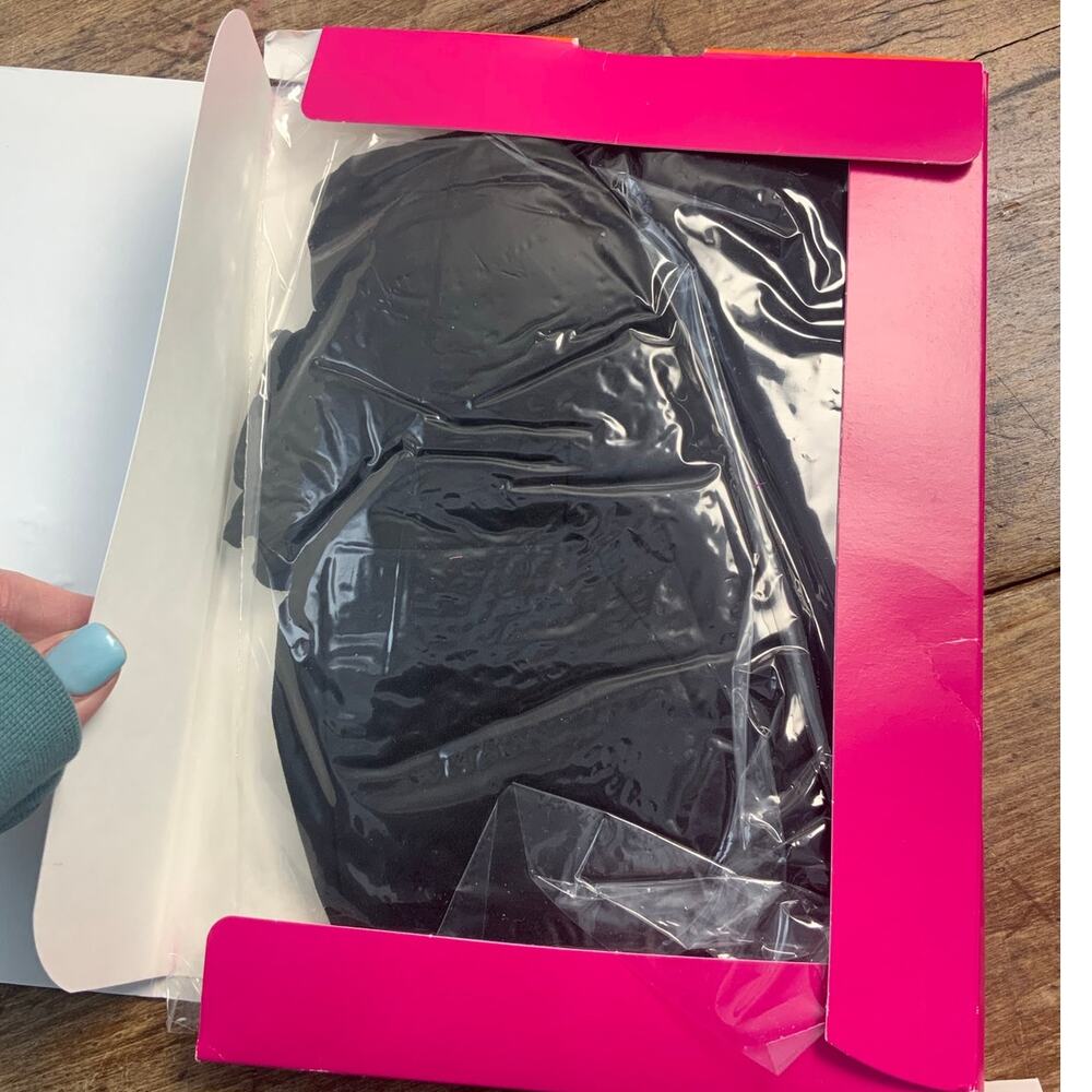 Commando Essential Sheer Control Tights Size Large - image 5